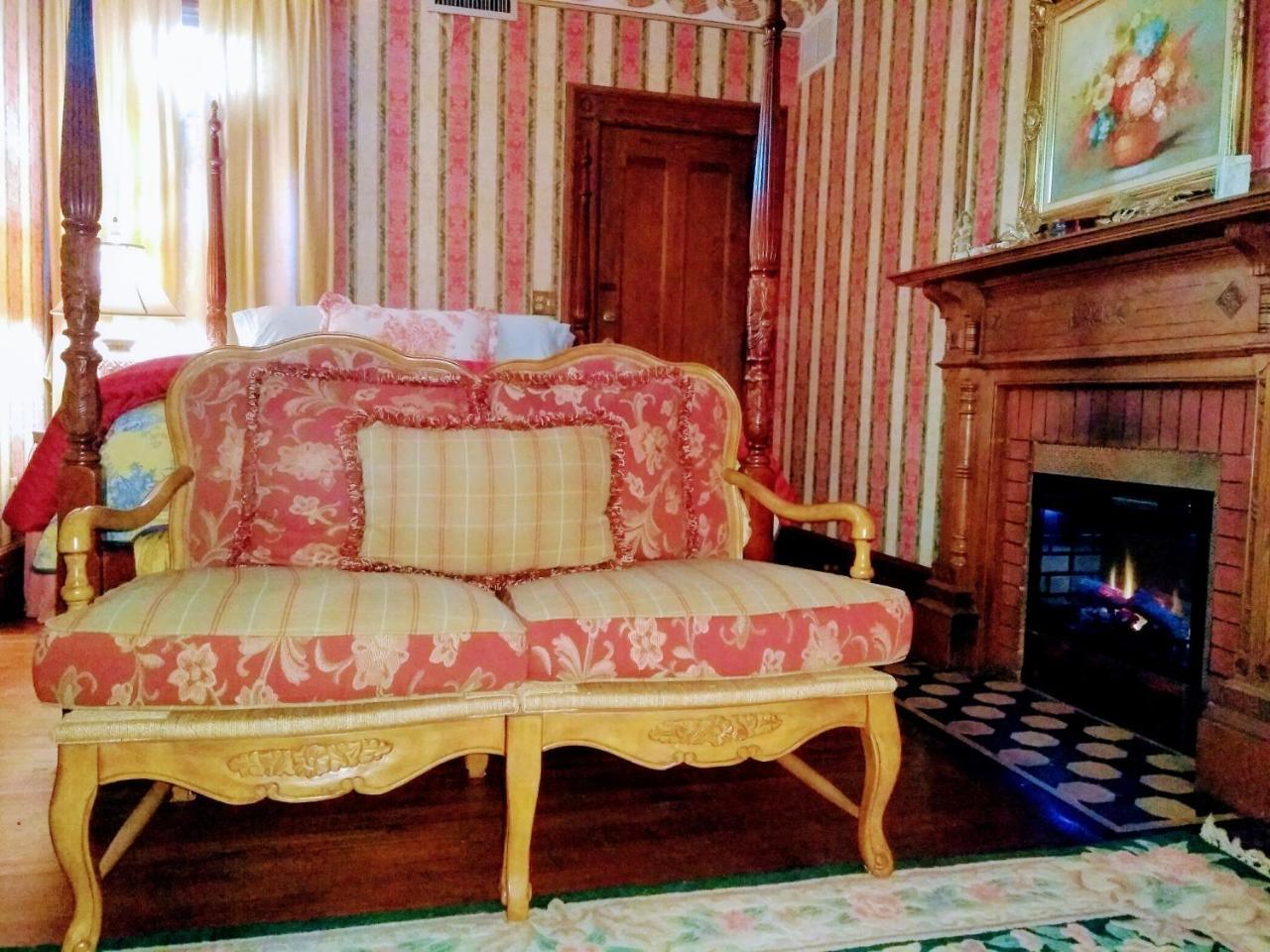 Shamrock Thistle & Crown B&B Weirsdale Экстерьер фото